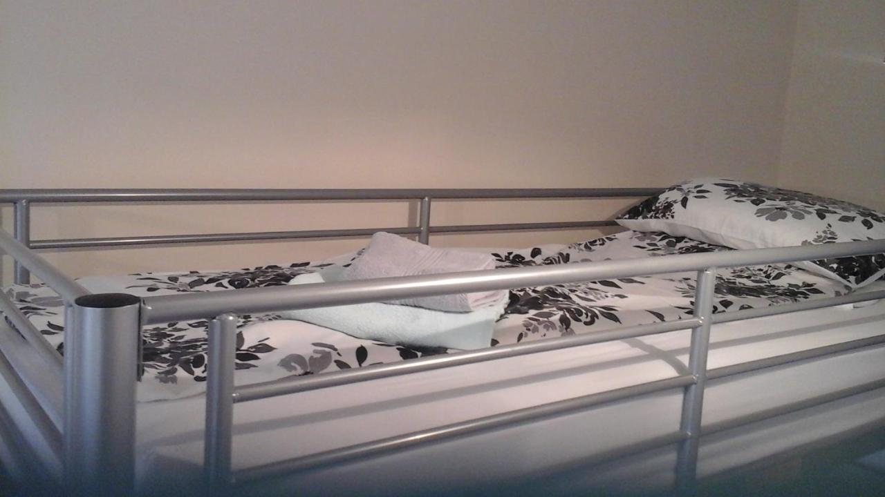 Elm House Accommodation Уисбек Экстерьер фото