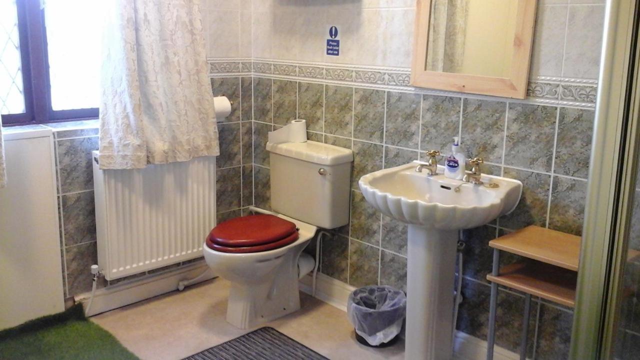 Elm House Accommodation Уисбек Экстерьер фото